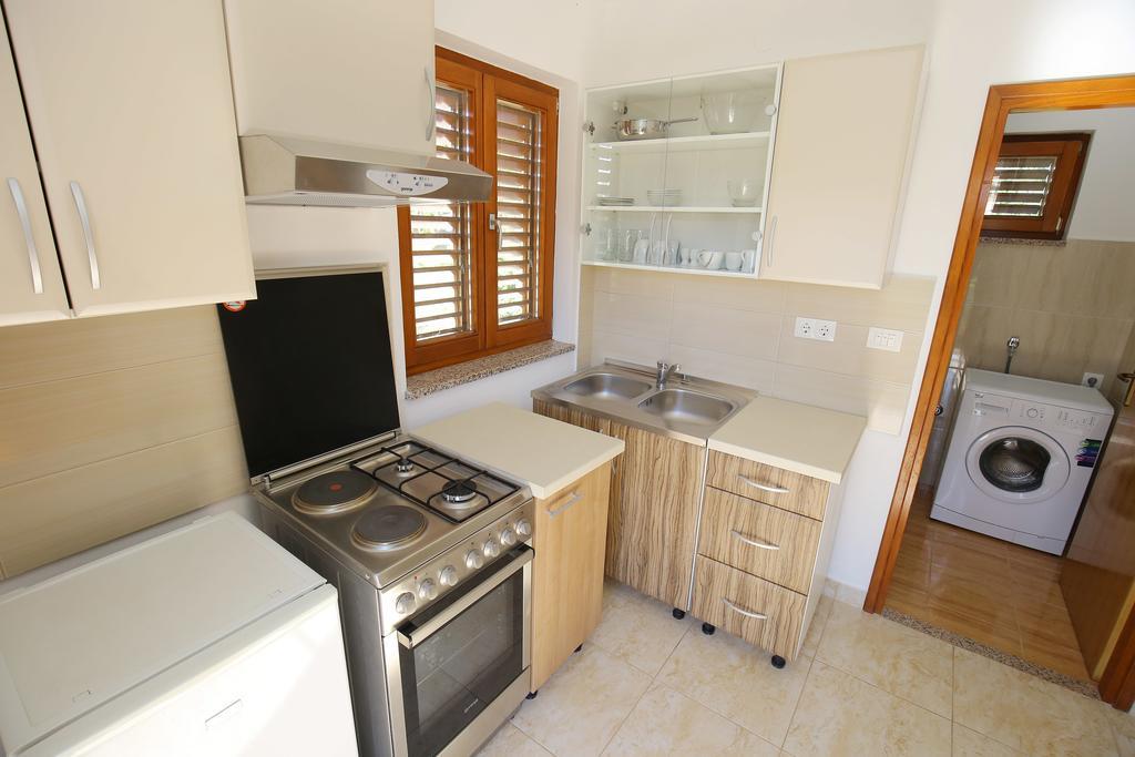 Holiday Home Zemljak Sukošan Dış mekan fotoğraf
